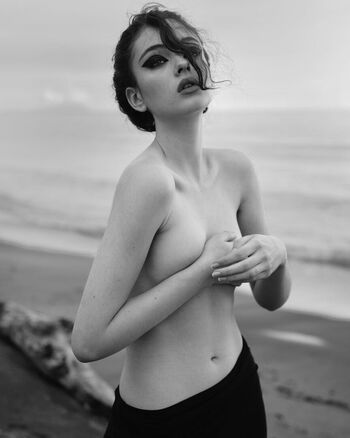 Full leaked Deva cassel page private onlyfans photo