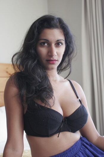 Full leaked Devi the model private onlyfans photo