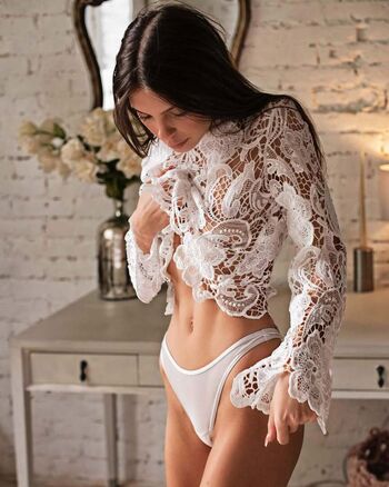 Full leaked Dffrnt anna private onlyfans photo