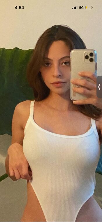 Full leaked Dhasia wezka private onlyfans photo