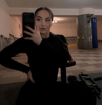 Full leaked Diana avsaragova page private onlyfans photo