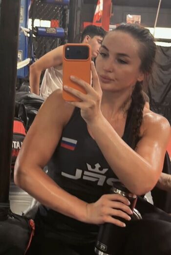 Full leaked Diana avsaragova private onlyfans photo