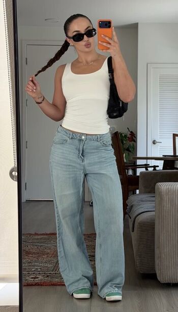 Full leaked Diana avsaragova private onlyfans photo