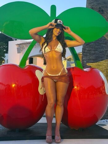 Full leaked Diana lapo private onlyfans photo