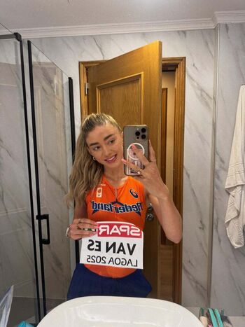 Diane Gabriëlla van Es