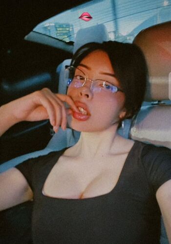 Full leaked Didiwins private onlyfans photo