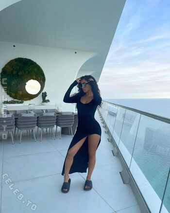 Full leaked Diilbosh private onlyfans photo