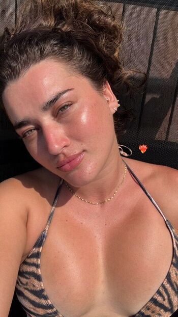 Full leaked Dilan ay private onlyfans photo