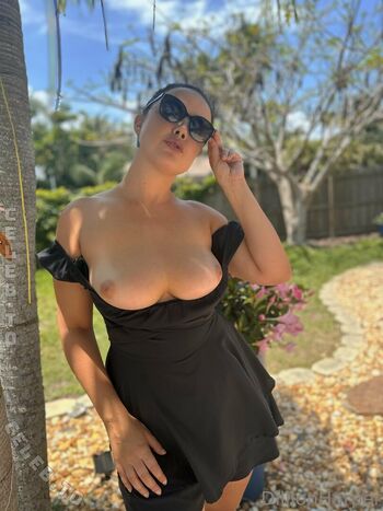 Full leaked Dillion harper  page private onlyfans photo