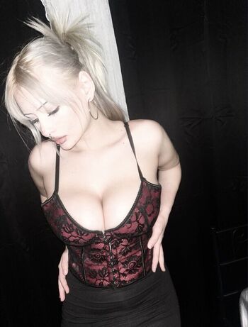 Full leaked Dipmeinacid private onlyfans photo