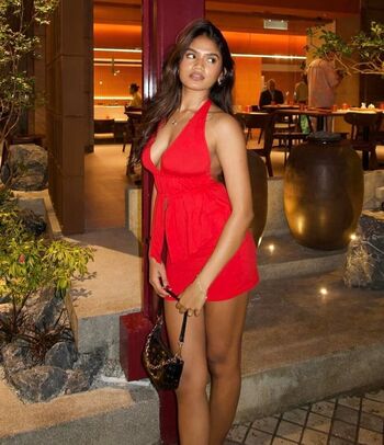 Full leaked Divya sashendran private onlyfans photo