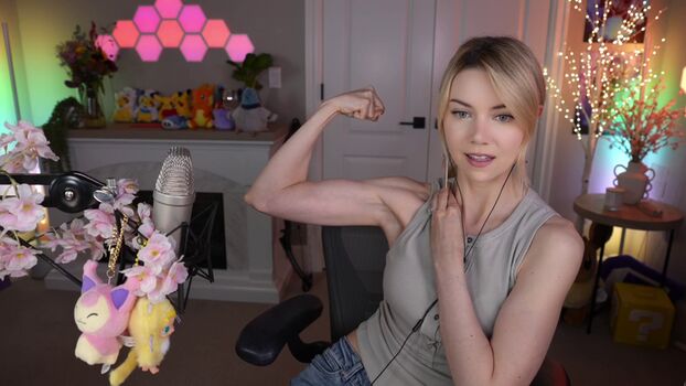 Full leaked Dizzykitten page private onlyfans photo