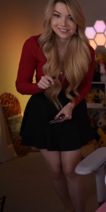 Full leaked Dizzykitten private onlyfans photo