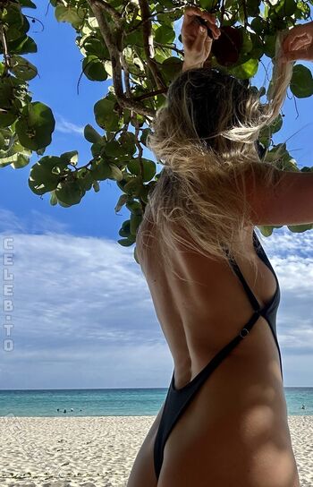 Full leaked Djmissshelton private onlyfans photo