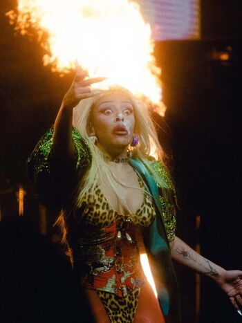 Full leaked Doja cat  page private onlyfans photo