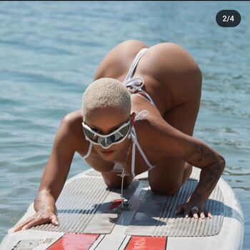 Full leaked Doja cat  page private onlyfans photo