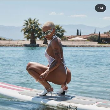 Full leaked Doja cat  page private onlyfans photo
