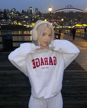 Dollblush / Dollblush ASMR / dollblushtv