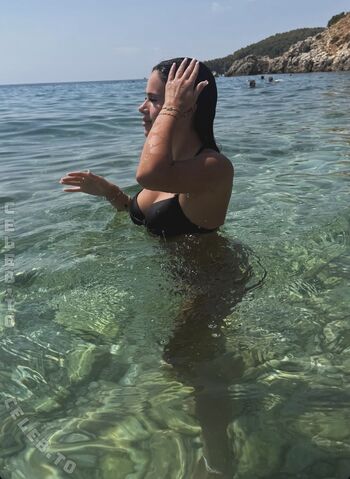 Full leaked Doloryva private onlyfans photo