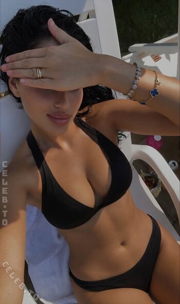 Full leaked Doloryva private onlyfans photo