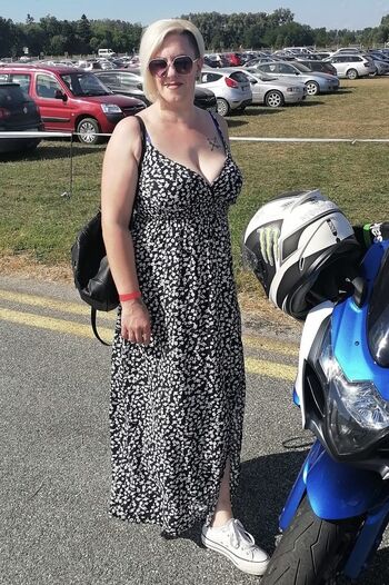 Full leaked Domace matorke milf ex yu  page private onlyfans photo