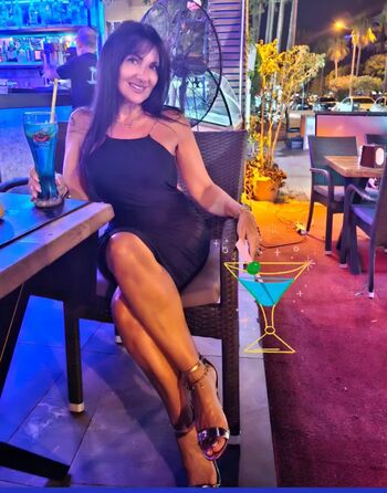 Full leaked Domace matorke milf ex yu  page private onlyfans photo