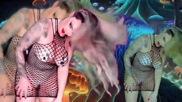 Full leaked Domme bombshell private onlyfans photo