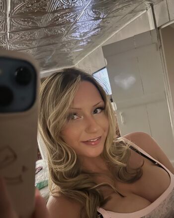Full leaked Dorixoxo private onlyfans photo