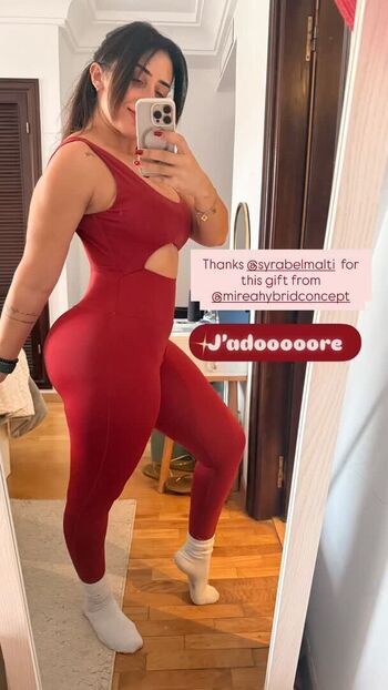 Full leaked Dounia bnafkir private onlyfans photo