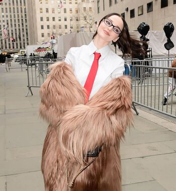 Full leaked Dove cameron page private onlyfans photo