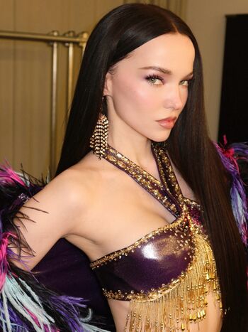 Full leaked Dove cameron private onlyfans photo