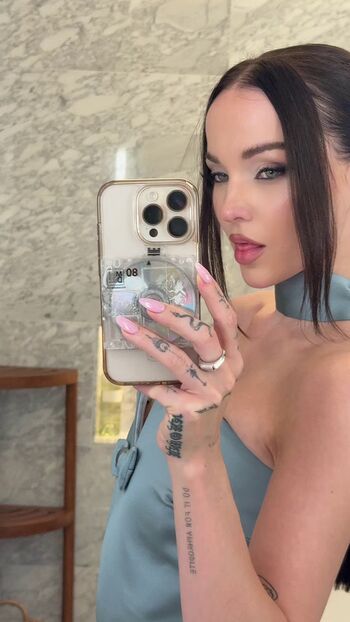 Full leaked Dove cameron page private onlyfans photo