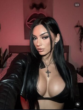 Full leaked Drea caputo page private onlyfans photo