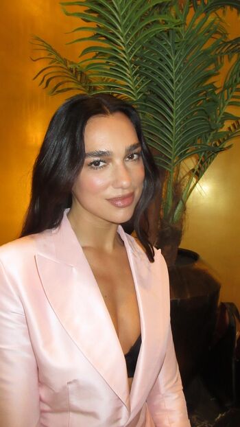 Full leaked Dua lipa  page private onlyfans photo
