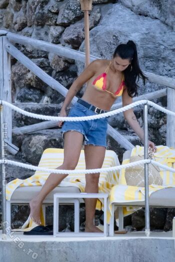 Full leaked Dua lipa  page private onlyfans photo