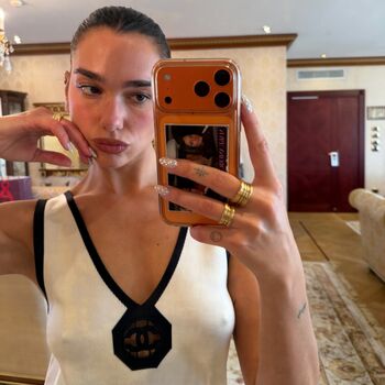 Full leaked Dua lipa page private onlyfans photo