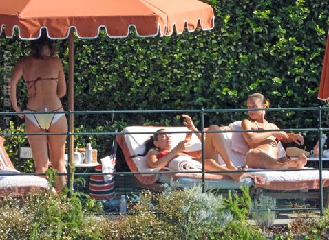 Full leaked Dua lipa  page private onlyfans photo