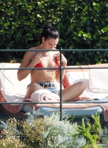 Full leaked Dua lipa  page private onlyfans photo