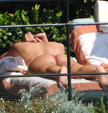 Full leaked Dua lipa private onlyfans photo