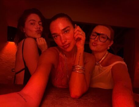Full leaked Dua lipa page private onlyfans photo