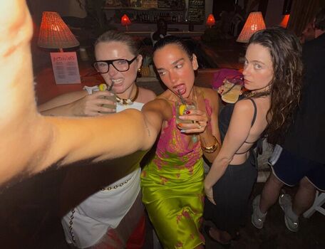 Full leaked Dua lipa page private onlyfans photo