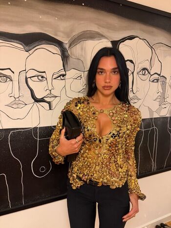 Full leaked Dua lipa private onlyfans photo