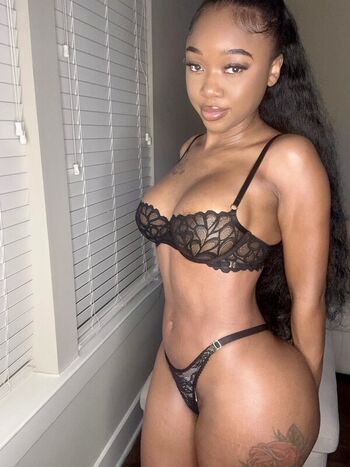 Full leaked Duchessdiorr page private onlyfans photo