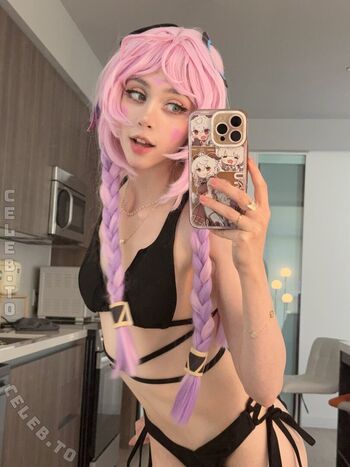 Full leaked Duckie cos page private onlyfans photo
