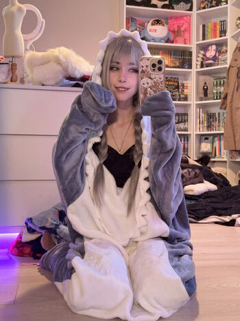 Full leaked Duckie cos page private onlyfans photo