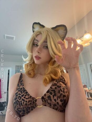 Full leaked Duckie cos page private onlyfans photo