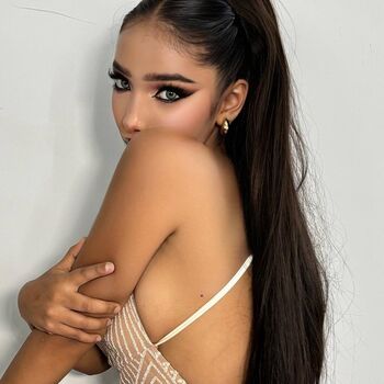 Full leaked Duhh itzzanu private onlyfans photo
