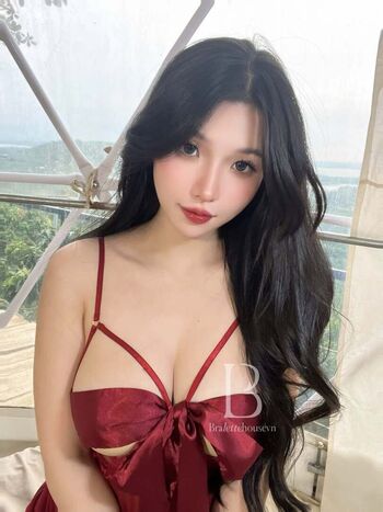 Full leaked Duyenn hipp page private onlyfans photo