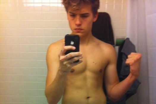 Full leaked Dylan sprouse private onlyfans photo
