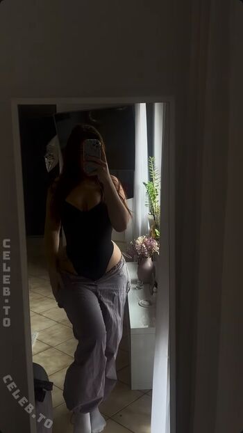 Full leaked Easy private onlyfans photo